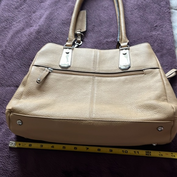 Beige Tignanello satchel purse. - Picture 4 of 5